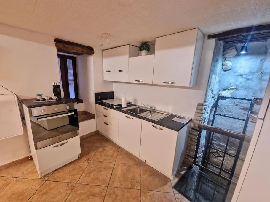 Casa Vacanza Castello Каляри Екстериор снимка